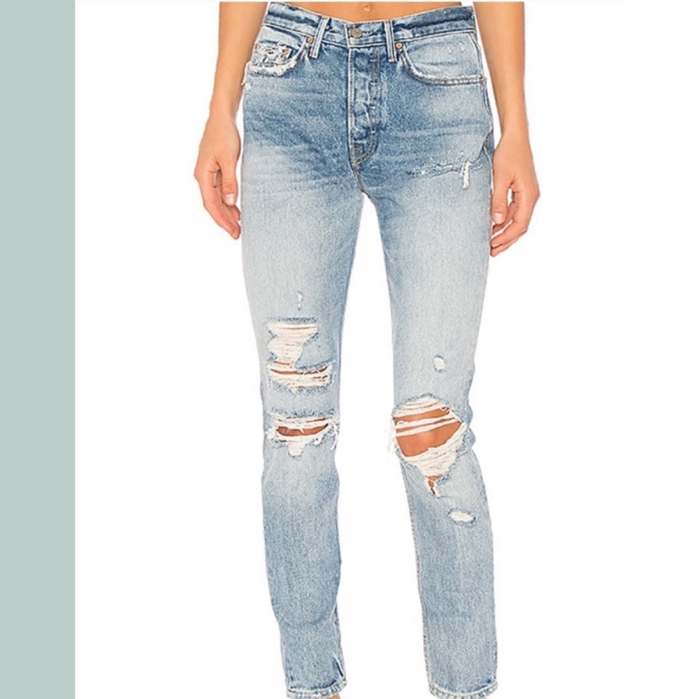 GRLFRND Karolina Distressed Jeans